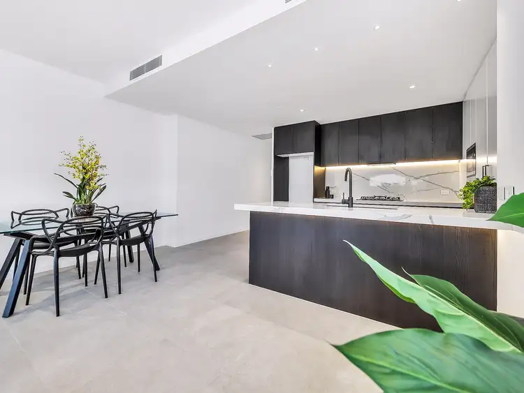 Third view of Homely apartment listing, 6/110 Carmody Road, St Lucia QLD 4067