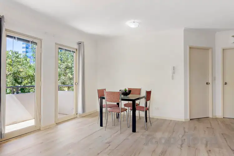 Fifth view of Homely apartment listing, 2/326 Gilles Street, Adelaide SA 5000
