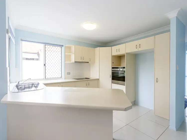 Fifth view of Homely villa listing, 2/5 Chanell Close, Coombabah QLD 4216