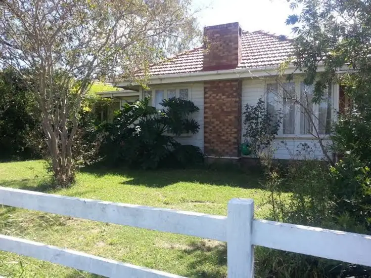 42 Warwick Street, Leyburn QLD 4365