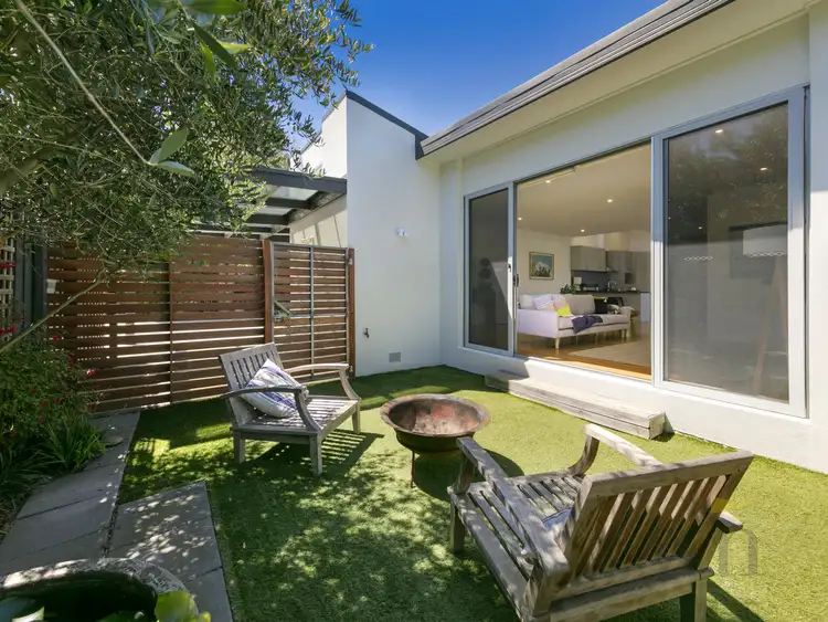 2A Morrisons Avenue, Mount Martha VIC 3934