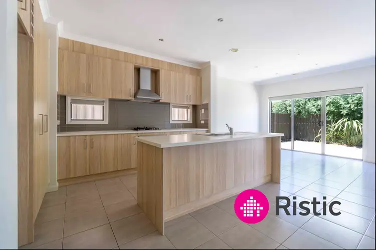 Second view of Homely house listing, 7 Cavell Drive, Craigieburn VIC 3064