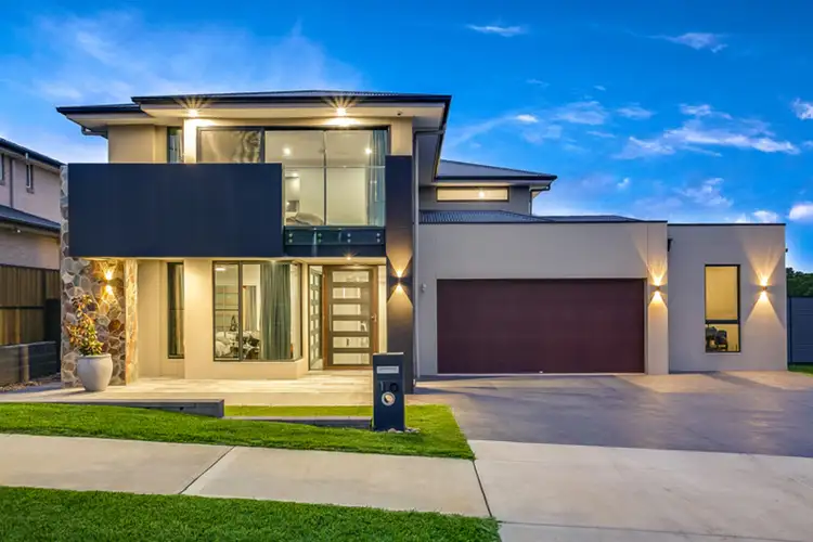 10 Prospect Avenue, Glenmore Park NSW 2745