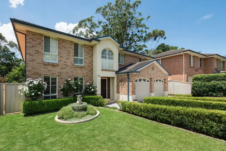 27 The Valley Way, Lisarow NSW 2250