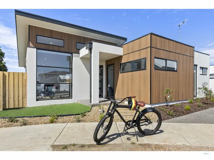 1/7 Everlasting Court, Torquay VIC 3228
