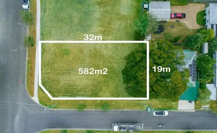 34 White Street, Graceville QLD 4075