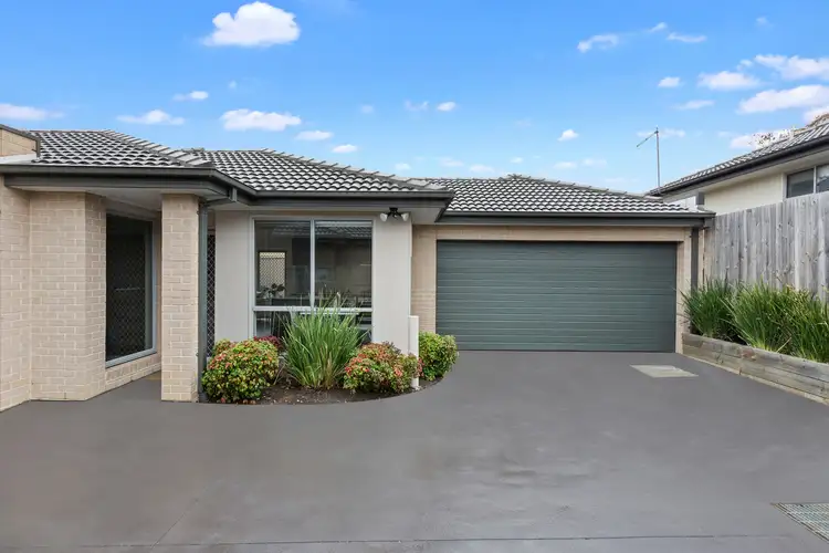 4/35 Van Ness Avenue, Mornington VIC 3931