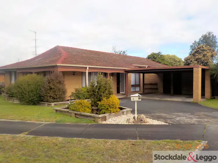 4 Crowe Court, Newborough VIC 3825