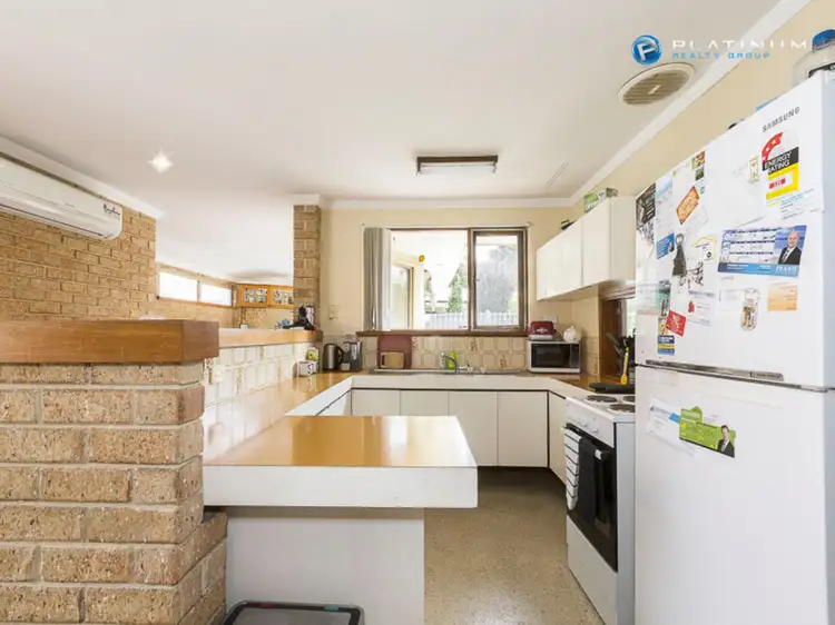 Sixth view of Homely house listing, 6 Lygnern Crescent, Kallaroo WA 6025