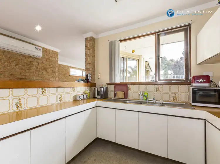 Seventh view of Homely house listing, 6 Lygnern Crescent, Kallaroo WA 6025