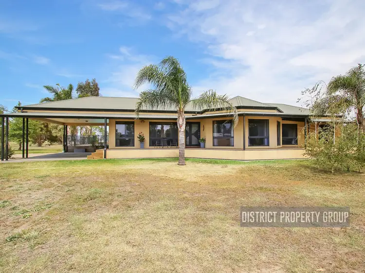 Second view of Homely house listing, 35 Tavern Terrace, Wangaratta VIC 3677