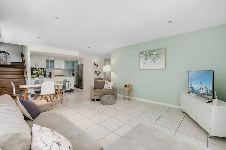 Fifth view of Homely semi-detached listing, 17/1 Boulton Drive, Nerang QLD 4211