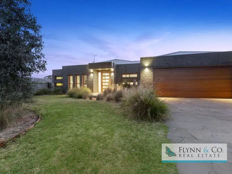 Main view of Homely house listing, 8 Crestwood Drive, Rosebud VIC 3939