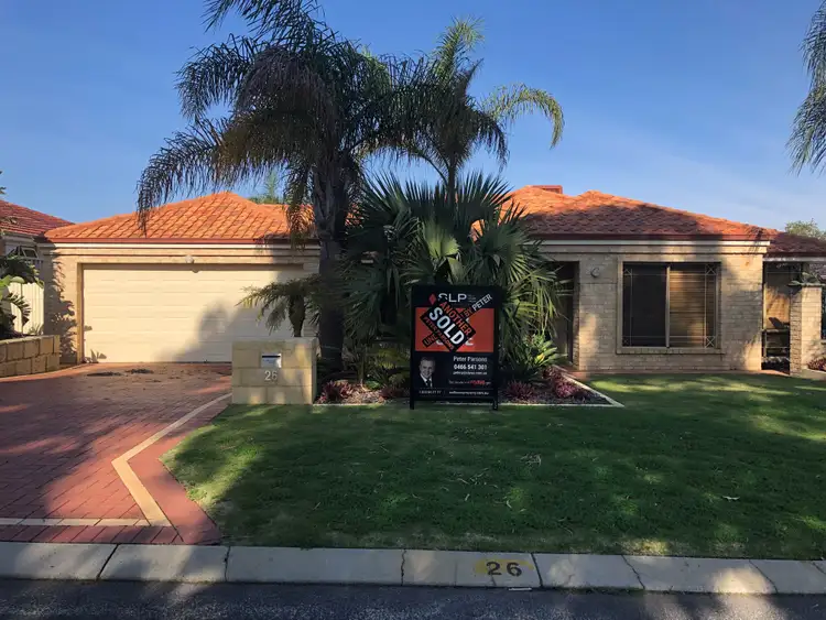 26 Tahlee Retreat, Carramar WA 6031