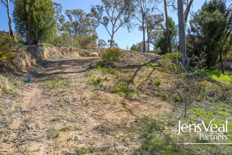 50 Darriwell Drive, Mount Helen VIC 3350