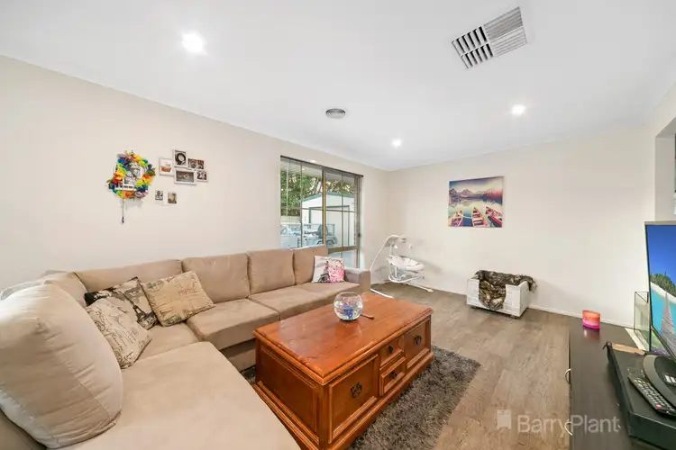 Third view of Homely house listing, 15 Alison Close, Pakenham VIC 3810