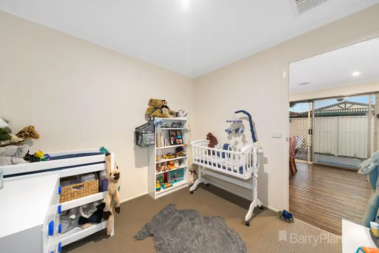 Sixth view of Homely house listing, 15 Alison Close, Pakenham VIC 3810