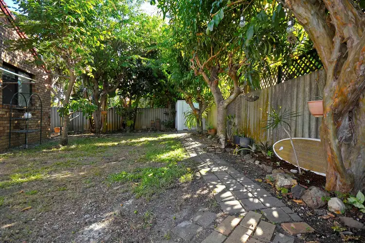 Third view of Homely semi-detached listing, 2/13 St Kilda Crescent, Tweed Heads West NSW 2485