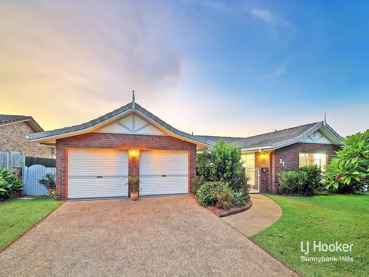 27 Eisenhower Street, Stretton QLD 4116