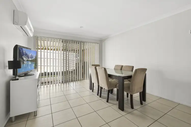 Fourth view of Homely semi-detached listing, 1&2/6 Winning Street, Glenvale QLD 4350