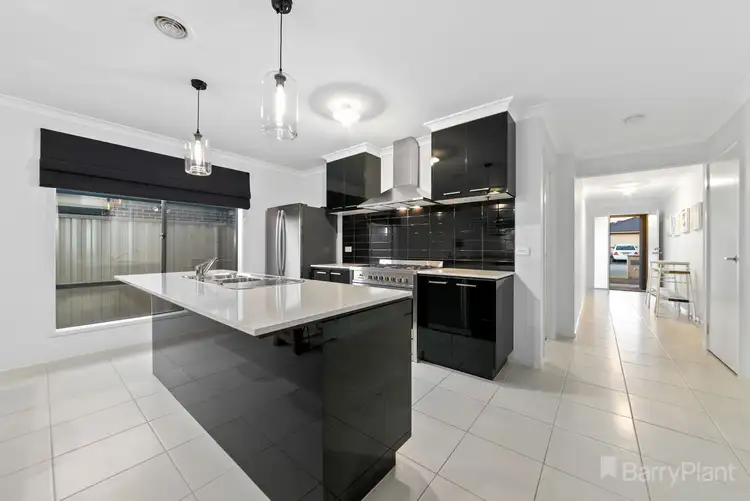 Second view of Homely house listing, 7 Romina Street, Pakenham VIC 3810
