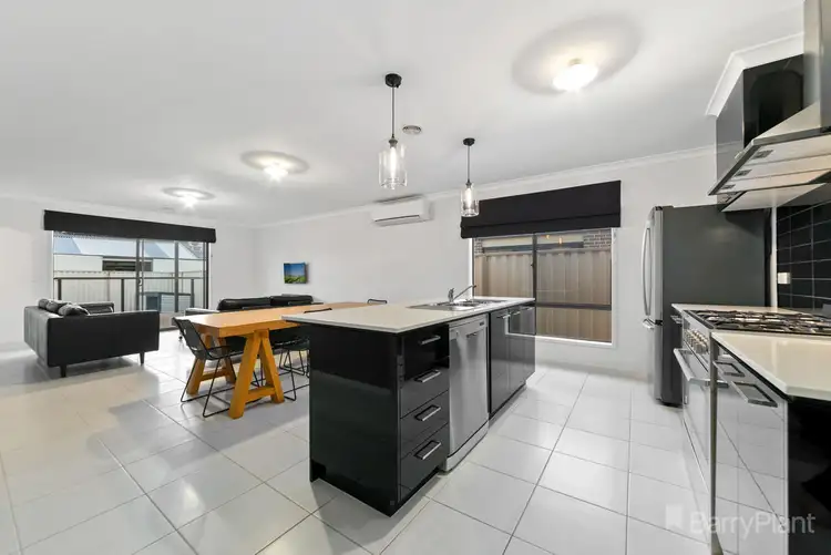 Third view of Homely house listing, 7 Romina Street, Pakenham VIC 3810