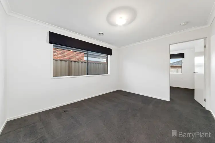 Fifth view of Homely house listing, 7 Romina Street, Pakenham VIC 3810