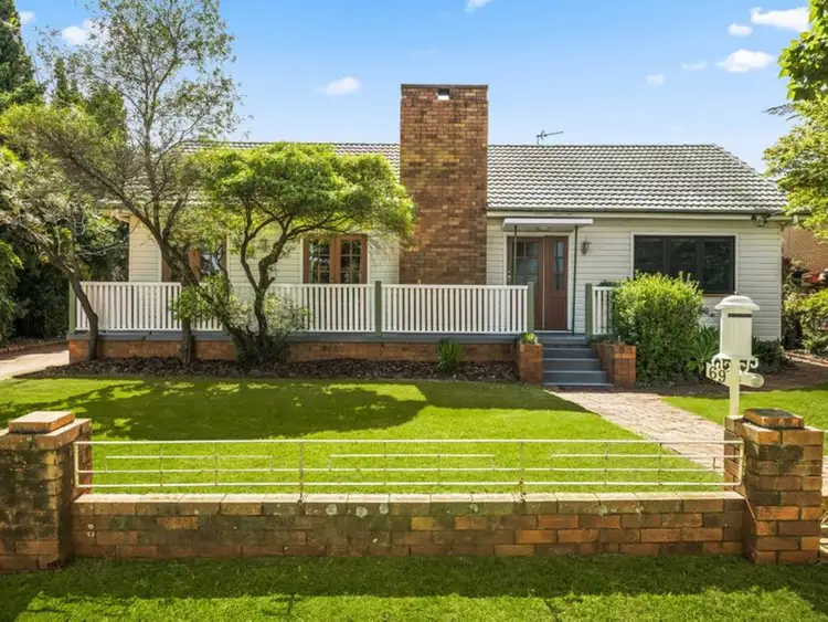 69 Hoey Street, Kearneys Spring QLD 4350