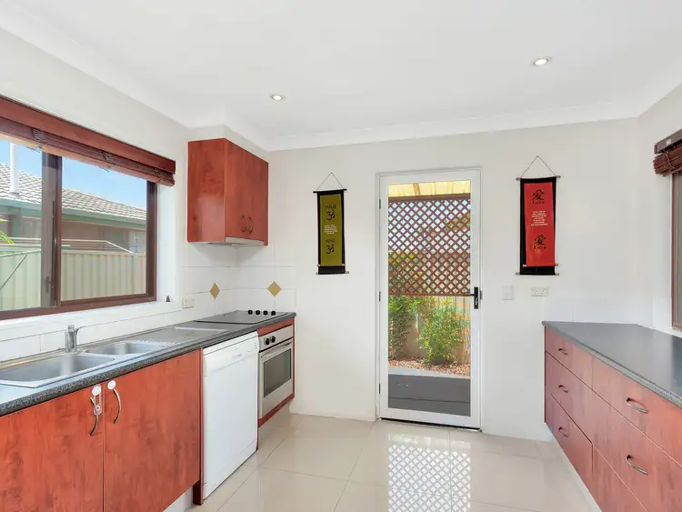 Fifth view of Homely semi-detached listing, 2/21 Adams Avenue, Miami QLD 4220