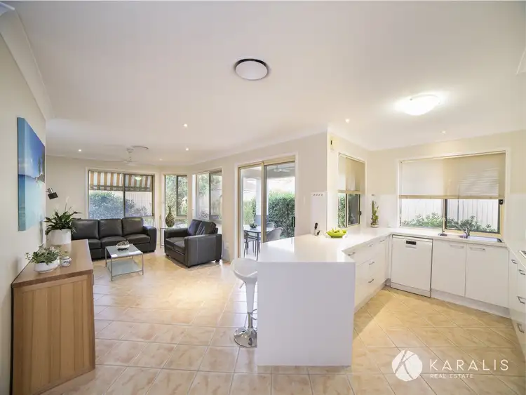 Fifth view of Homely house listing, 5 Dorval Close, Mansfield QLD 4122