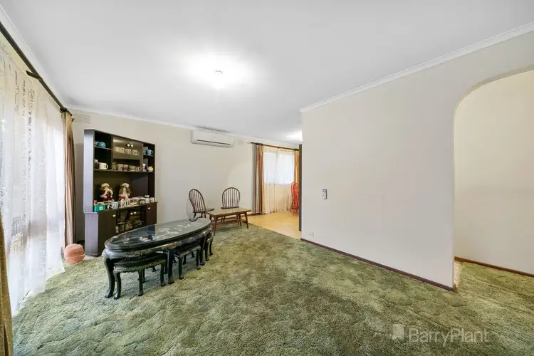 Second view of Homely house listing, 6 Ronald Court, Pakenham VIC 3810
