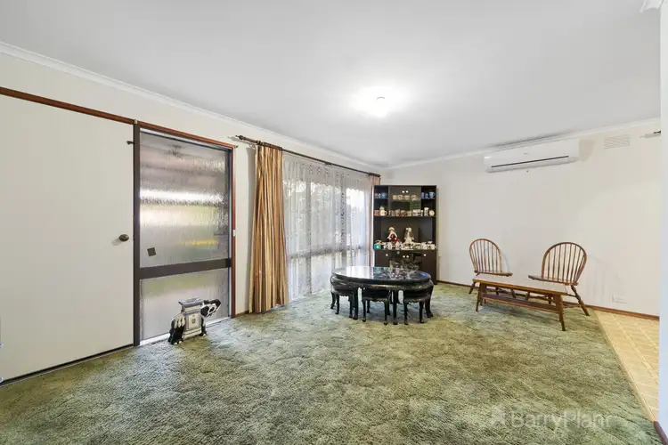 Third view of Homely house listing, 6 Ronald Court, Pakenham VIC 3810