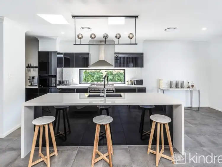 28 Crusade Street, Newport QLD 4020