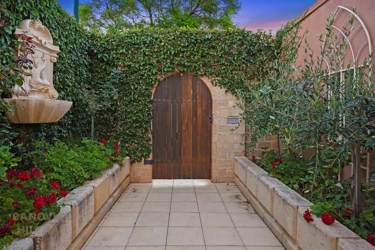 12 Stack Lane, Applecross WA 6153