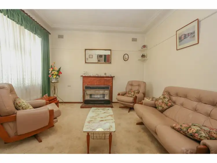 Second view of Homely house listing, 17 Commonwealth Street, West Bathurst NSW 2795