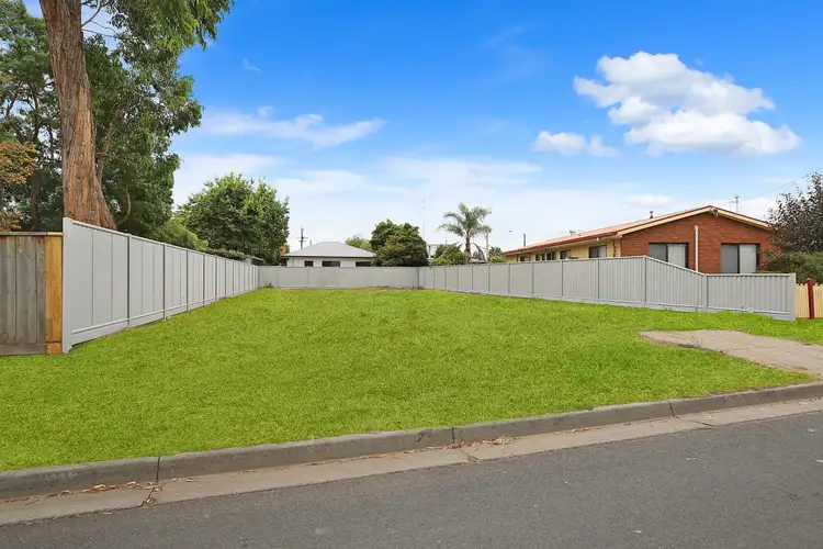 3 Little Woods Street, Colac VIC 3250