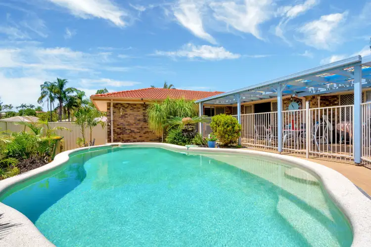 2 Range Court, Arundel QLD 4214