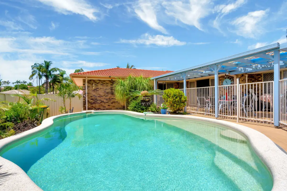 Main view of Homely house listing, 2 Range Court, Arundel QLD 4214