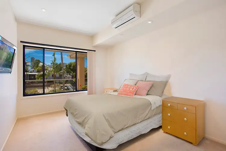 Fifth view of Homely house listing, 10 Crest View Key, Broadbeach Waters QLD 4218