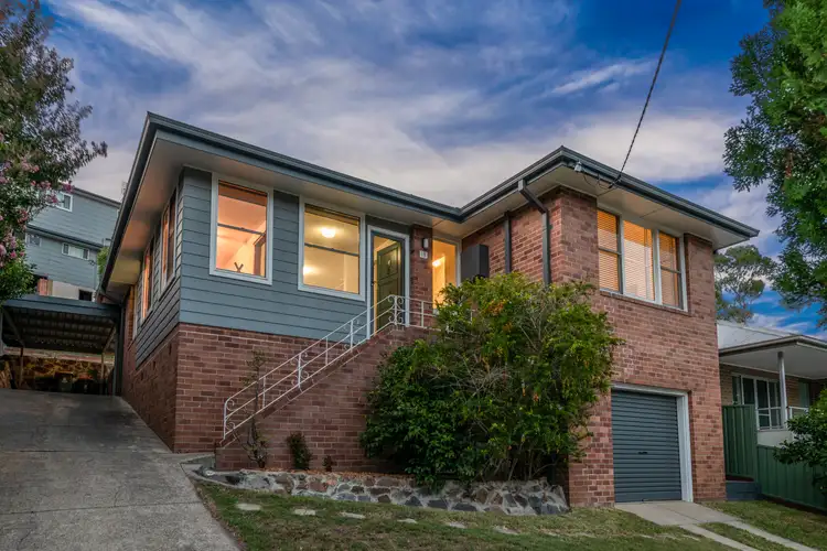 18 Randall Parade, Adamstown Heights NSW 2289