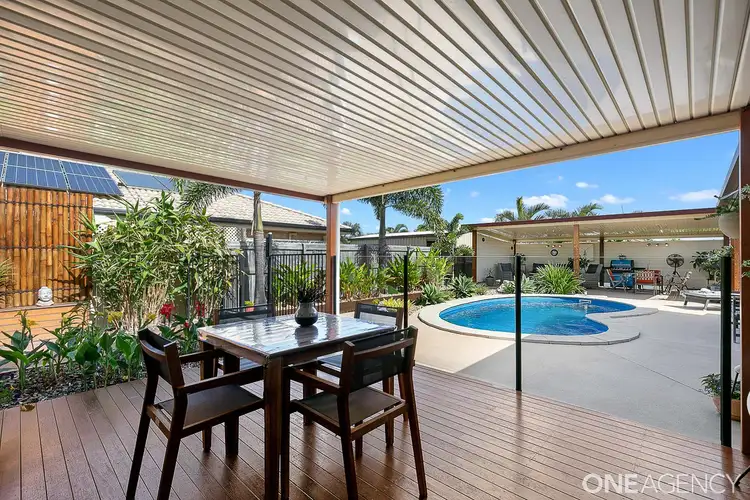 25 Anchorage Circuit, Point Vernon QLD 4655