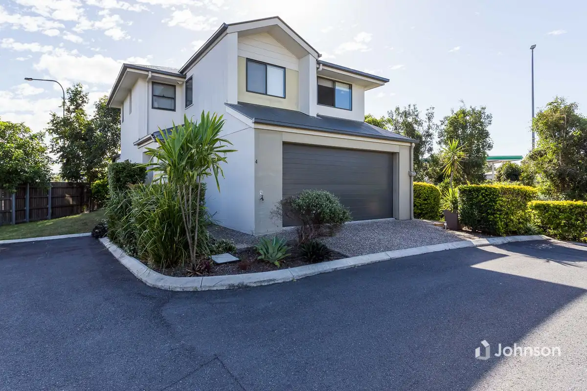 Main view of Homely villa listing, 4/20 Kianawah Road South, Manly West QLD 4179