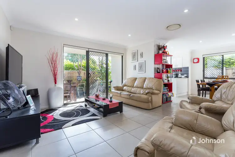 Fourth view of Homely villa listing, 4/20 Kianawah Road South, Manly West QLD 4179