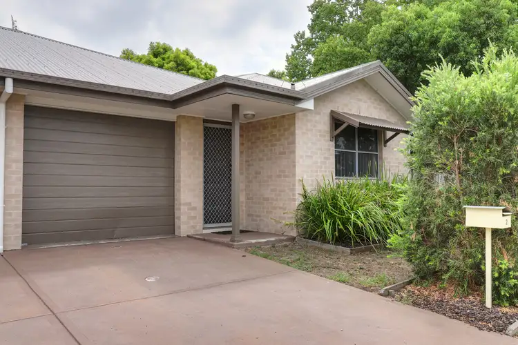 2/2A Scholey Street, Cessnock NSW 2325