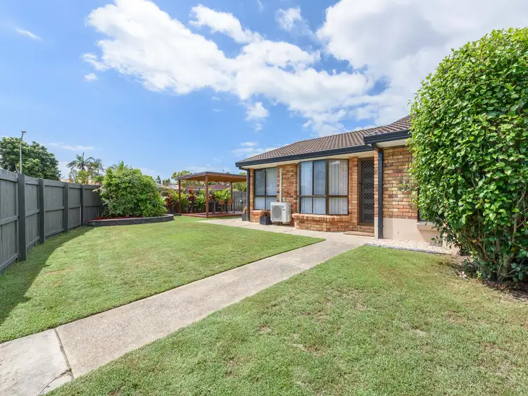 Fourth view of Homely semi-detached listing, 1/2 Warrie Close, Paradise Point QLD 4216