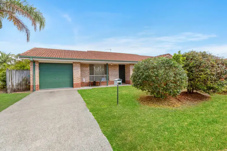 2/27 McKenzie Avenue, Pottsville NSW 2489