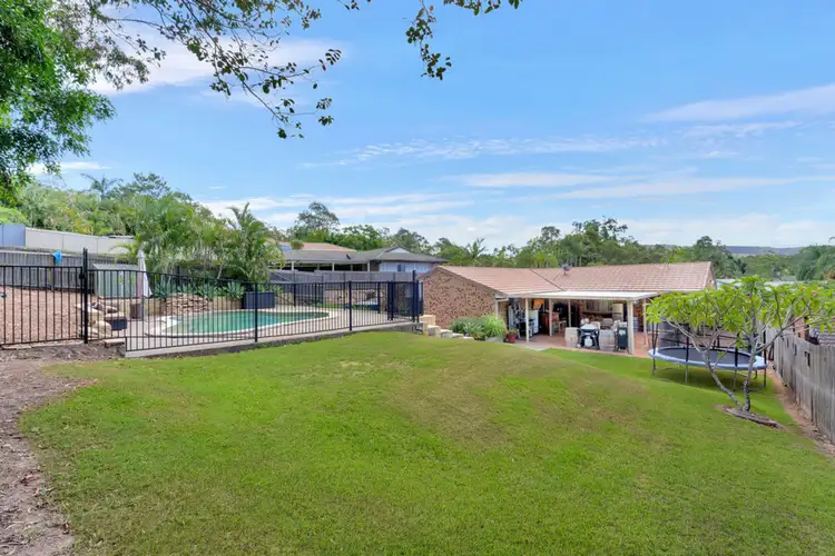 8 Jinker Way, Nerang QLD 4211