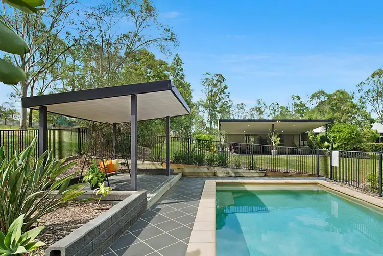 4 Delonix Place, Wights Mountain QLD 4520