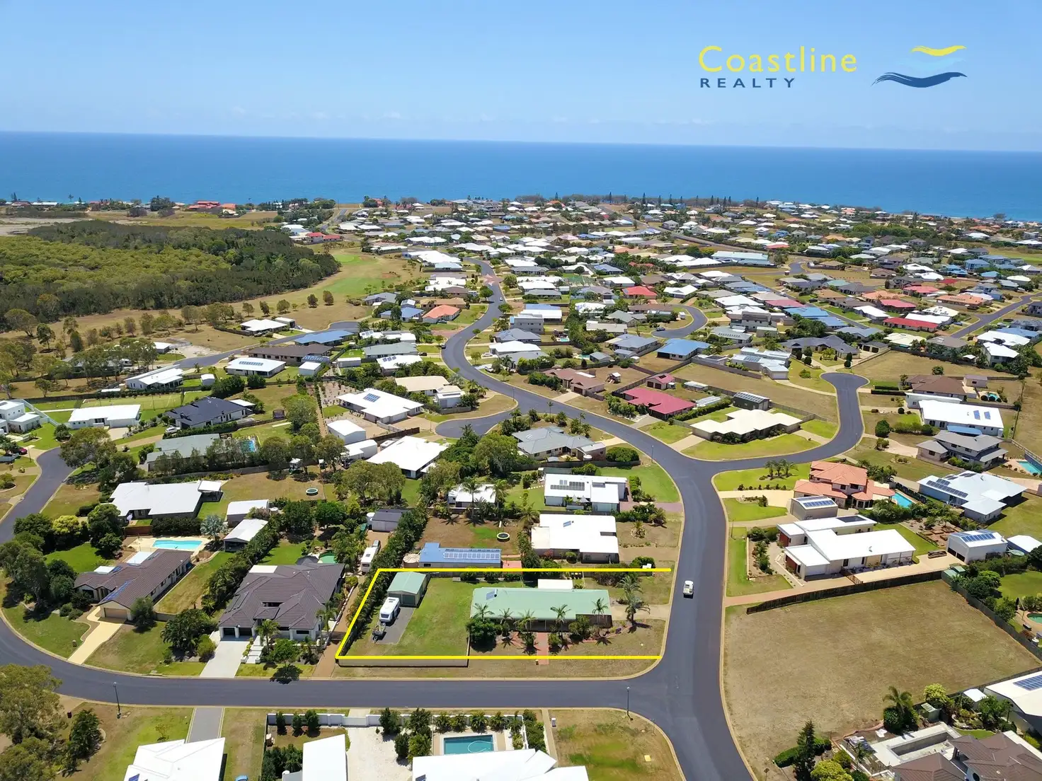 Main view of Homely house listing, 2 Raewood Close, Coral Cove QLD 4670