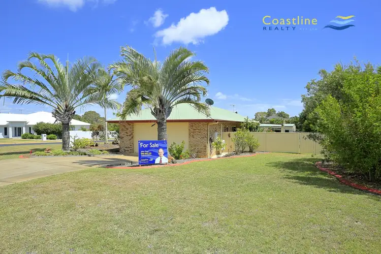 Second view of Homely house listing, 2 Raewood Close, Coral Cove QLD 4670